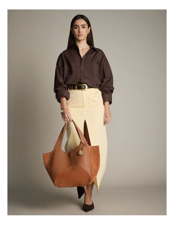 Calypso Tote Bag in Rust image 4