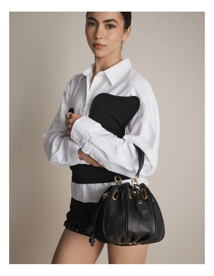 Cocoon Bag Bags Leather in Black image 2
