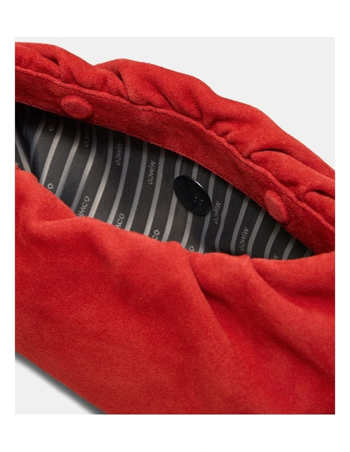 The Clutch Bag Bags Leather in Red image 7