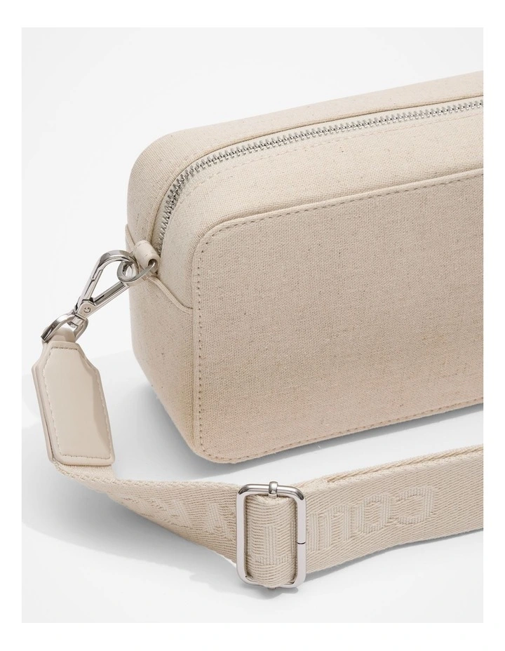 Linen Camera Bag in Natural image 3