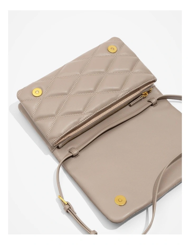 Double Pouch Quilted Bag in Fawn image 3