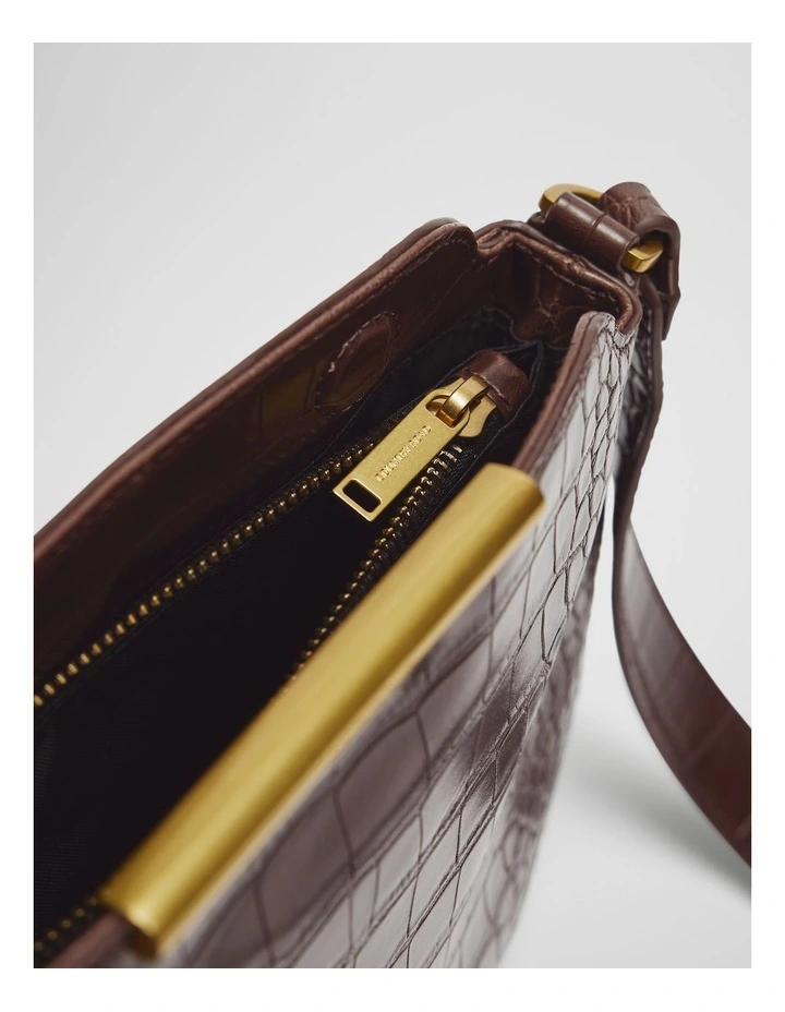 Country Road Pouch Crossbody in Brunette image 3