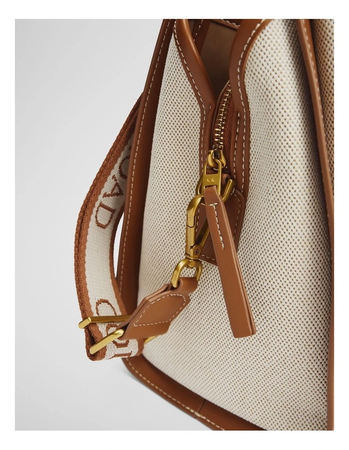 Middle Zip Crossbody Bag in Tan image 3