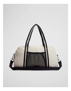 Tori Gym Bag in Oyster