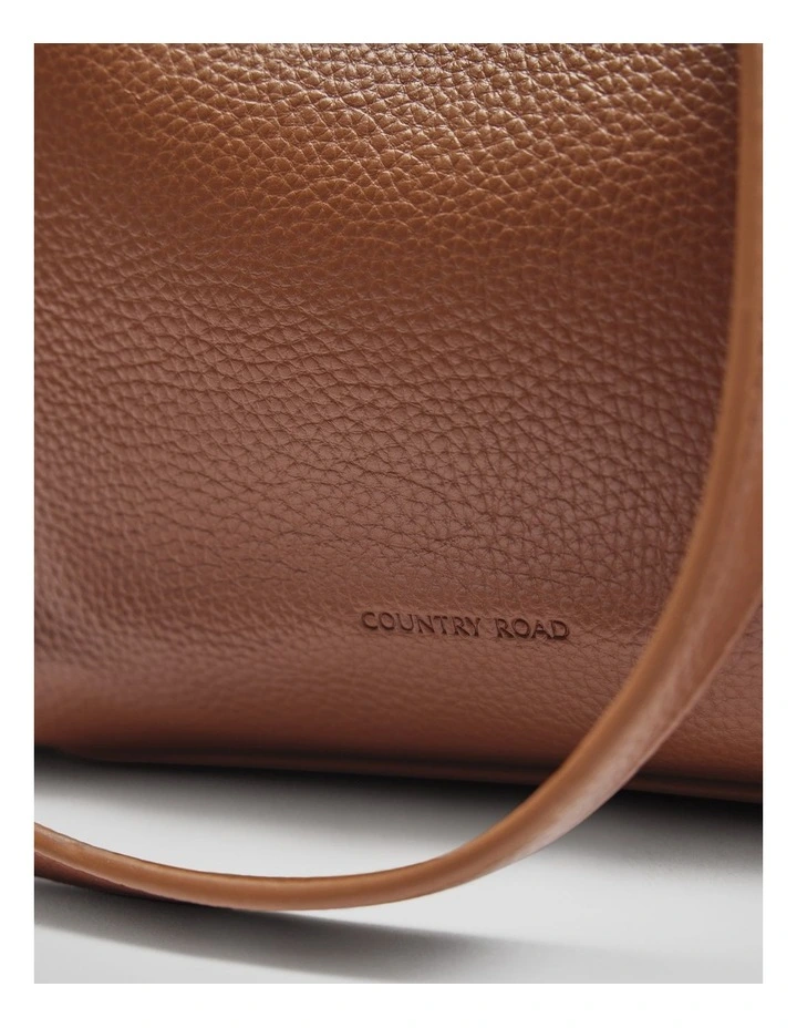 Middle Zip Crossbody Bag in Tan image 3