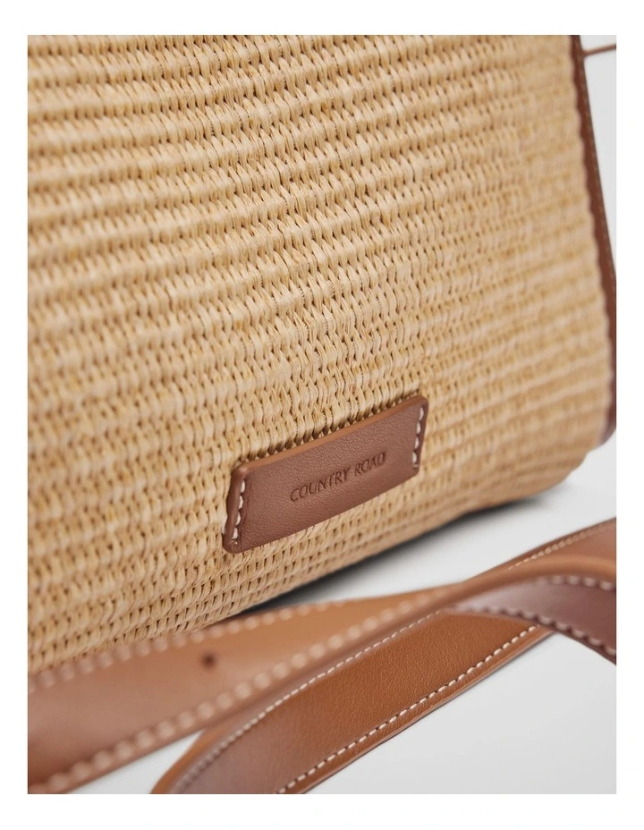 Middle Zip Crossbody Bag in Natural image 3