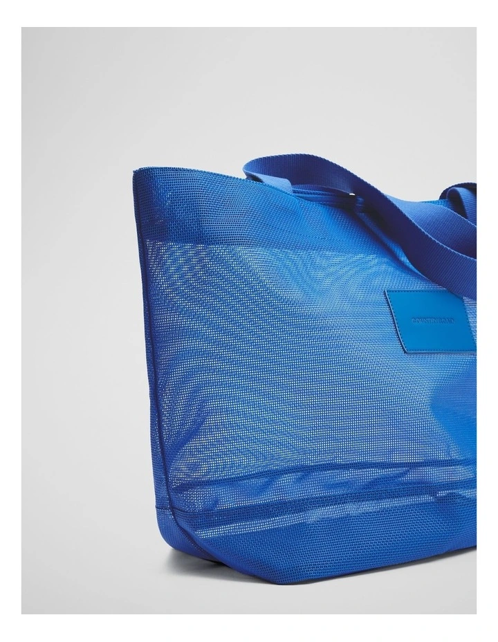 Mesh Shopper in Yves image 3