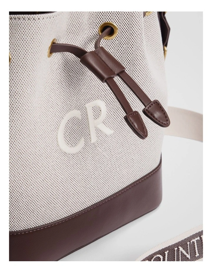 Cr Bucket Bag in Espresso image 3
