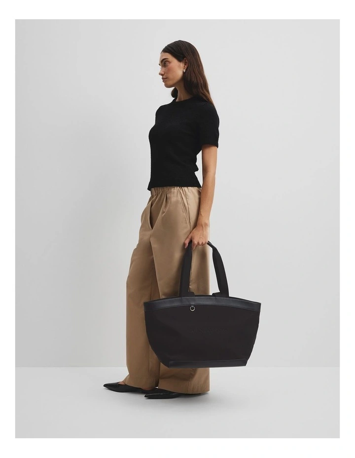 Country Road Essential Tote in Black image 2