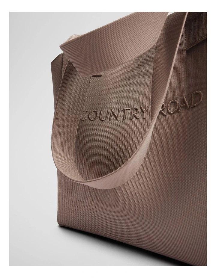 Knit Shopper in Buff image 4