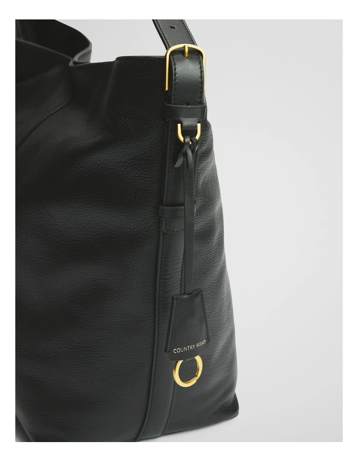 Isla Leather Tote Bag in Black image 6
