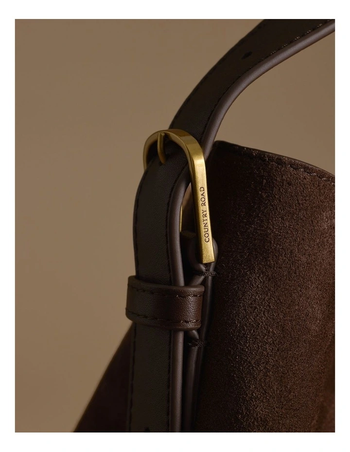 Isla Leather Bucket Bag in Chocolate image 5