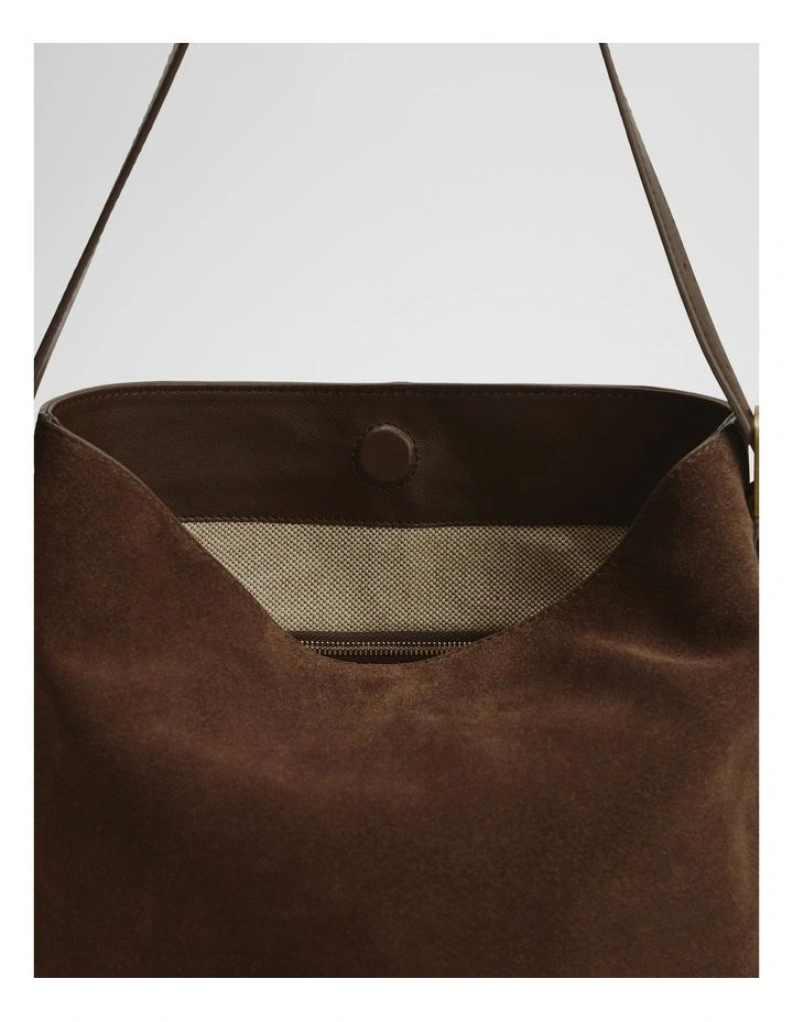 Isla Leather Bucket Bag in Chocolate image 6