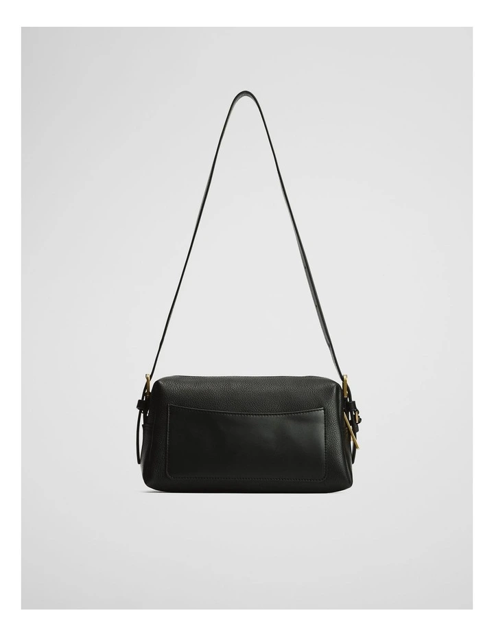 Isla Leather Shoulder Bag in Black image 4