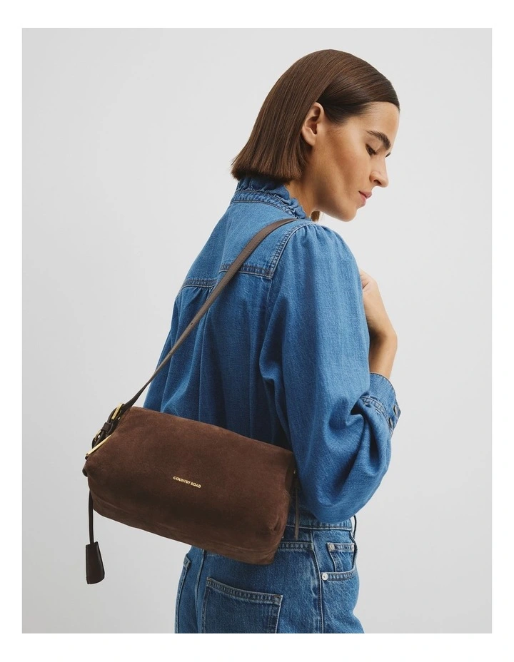 Isla Leather Shoulder Bag in Chocolate image 3