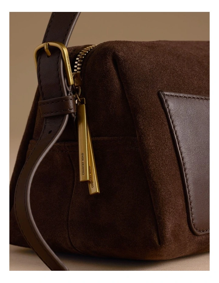 Isla Leather Shoulder Bag in Chocolate image 5