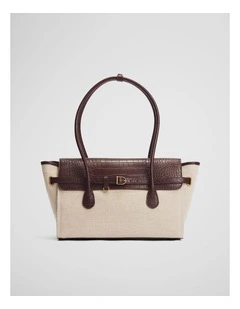 Top Flap Shoulder Bag in Camel