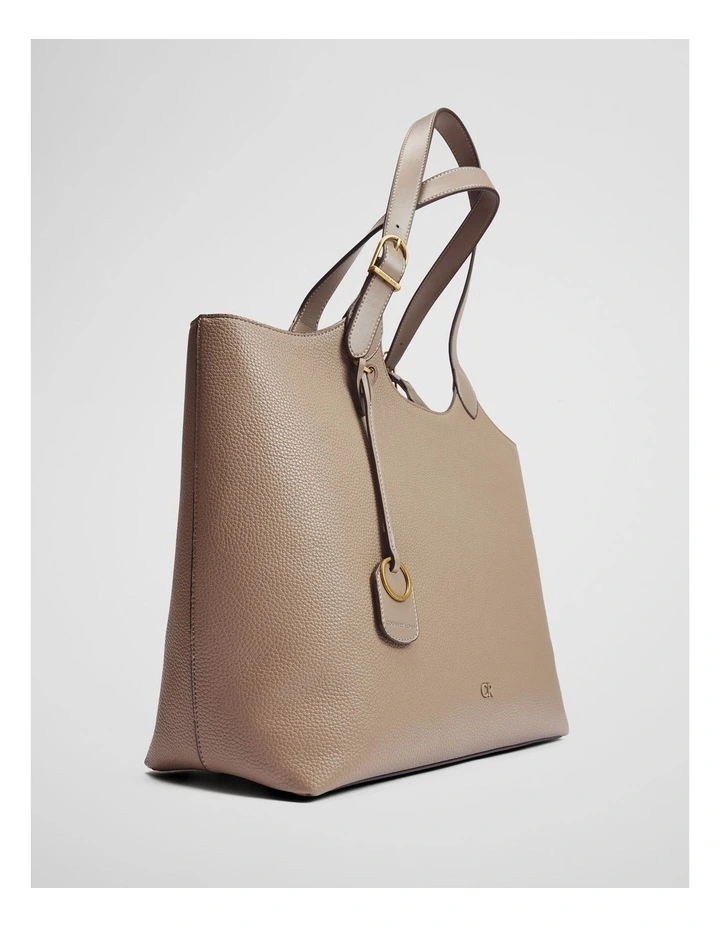 Country Road Buckle Tote Bag in Fawn image 3