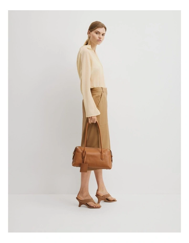 Billie Leather Shoulder Bag in Tan image 2