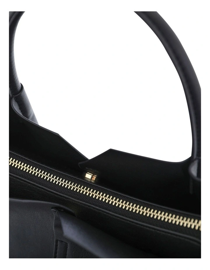 Venus Crossbody Bag in Black image 3