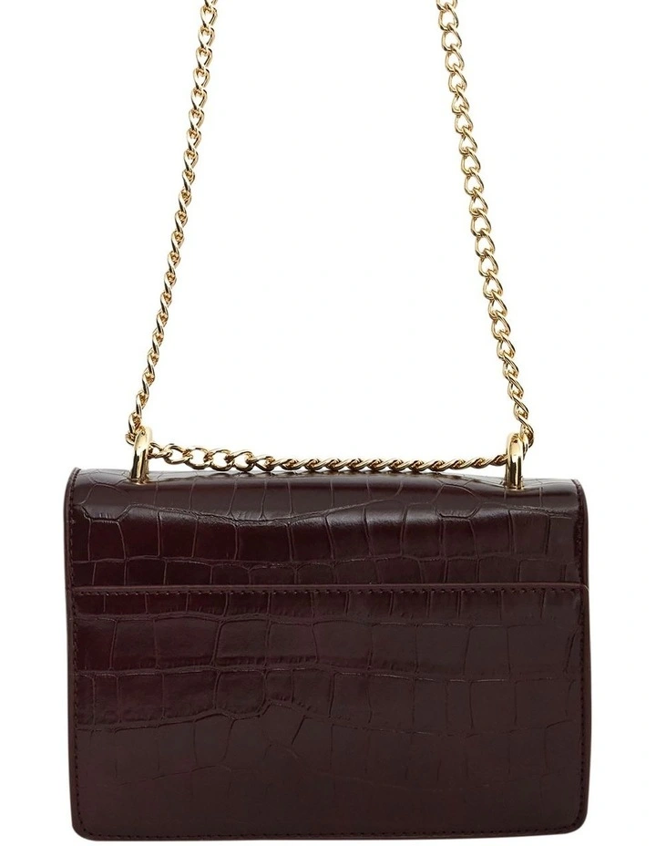 Jacki Shoulder Bag in Bordeaux Coc image 4