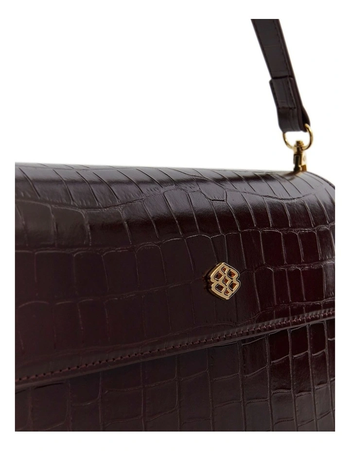 June Shoulder Bag in Bordeaux Coc image 3