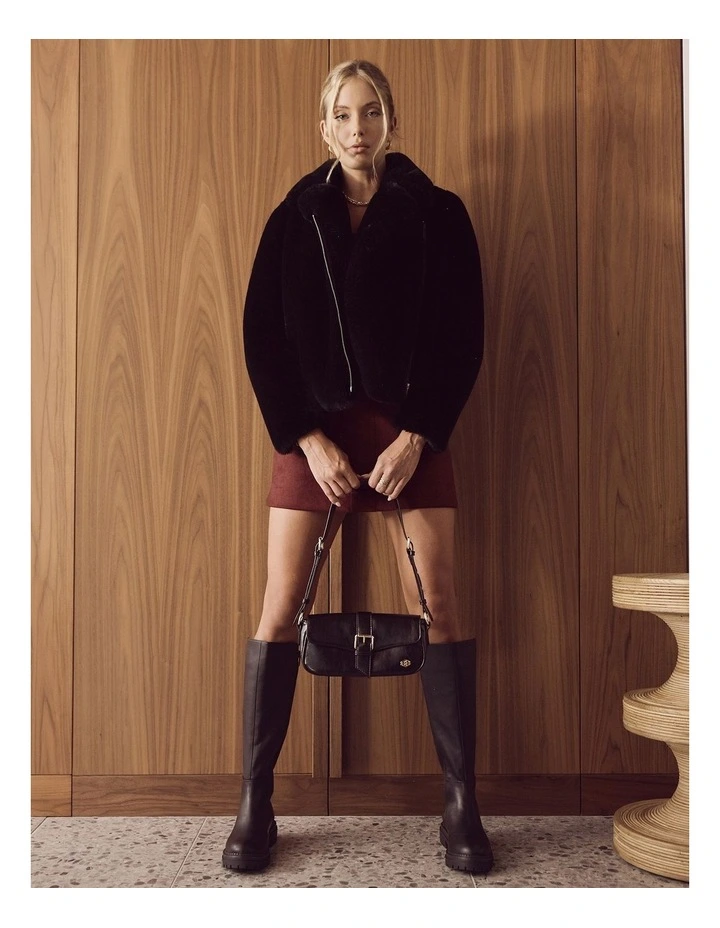 Elora Shoulder Bag in Black image 2