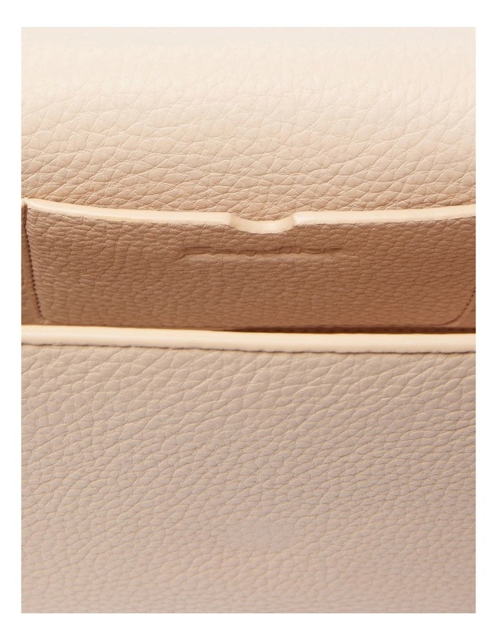 Amalfi Bag in Blush Pebble image 4