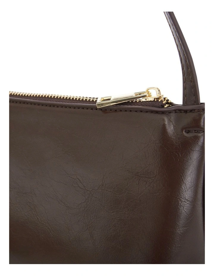 Ellie Shoulder Bag in Chocolate Crinkle image 3
