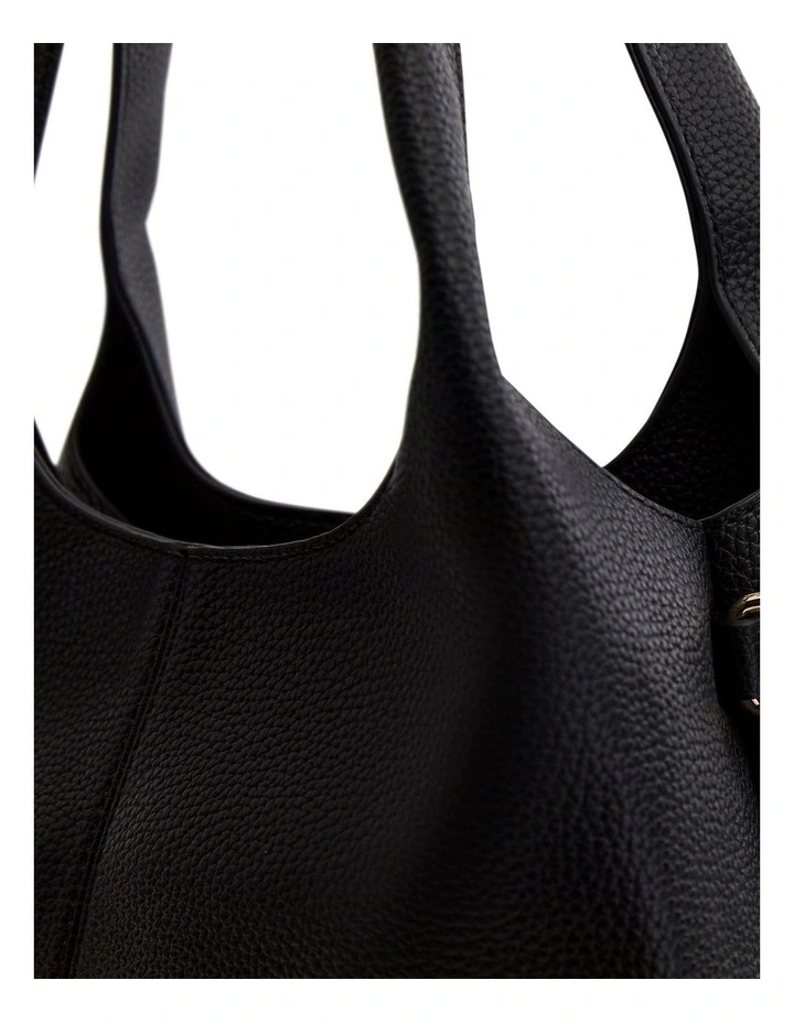 Diana Hobo Bag in Black Crumbled image 3