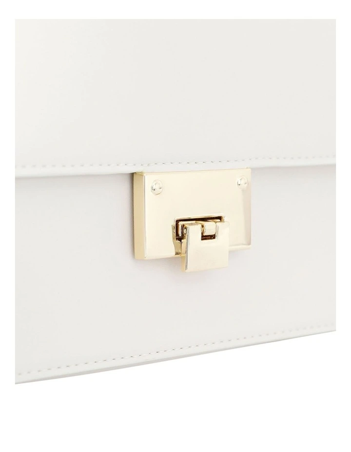 Dolly Cross Body Bag in Off White image 5