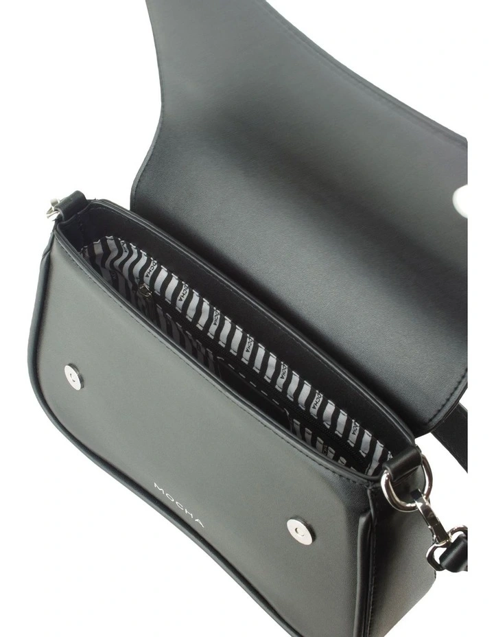 Zoe Wavy Crossbody Bag in Black image 3