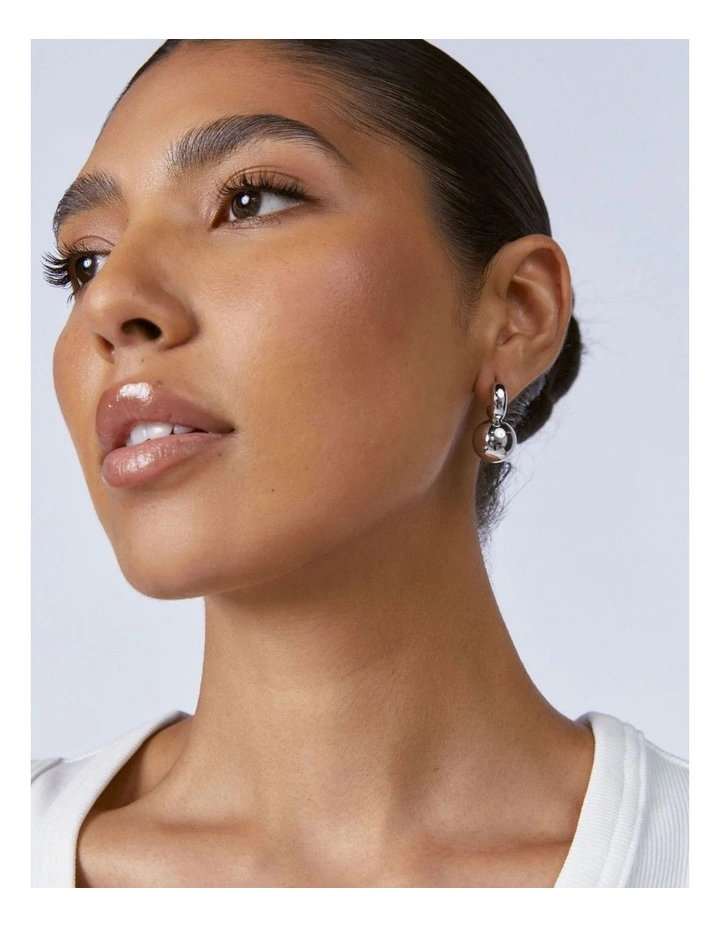 Zahar Mae Earrings in Gold image 2