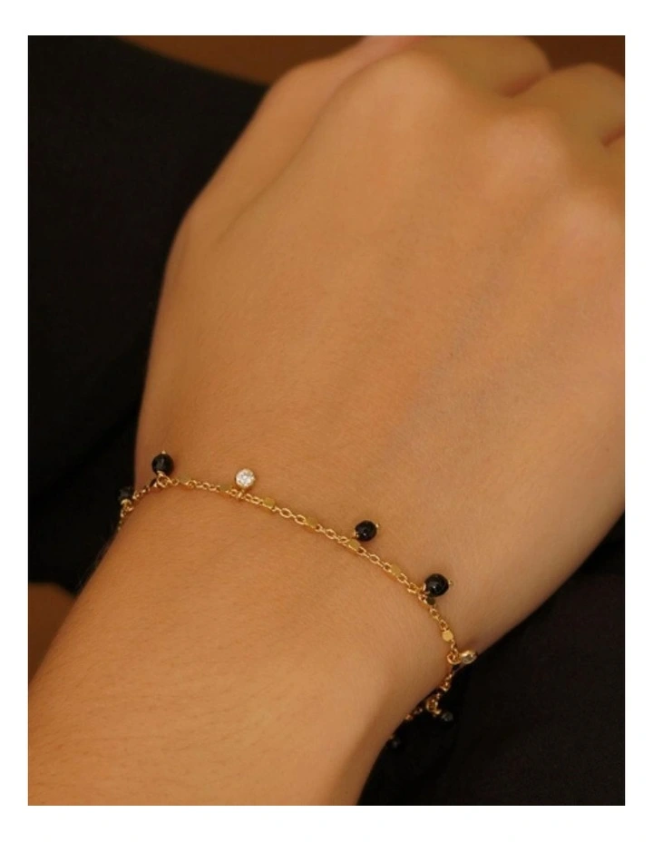 Gregio Simply Tiny Shiny Yg Bracelet With Onyx Beads And CZ Charms in Gold image 2