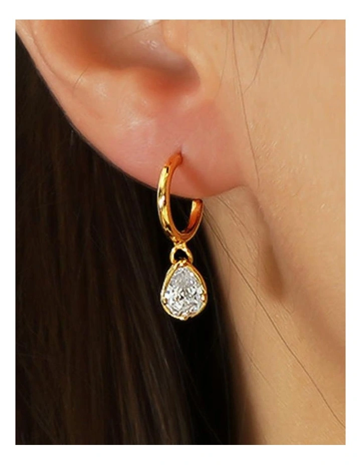 Gregio Simply Tiny Shiny Yg Hoops With Clear CZ in Gold image 2