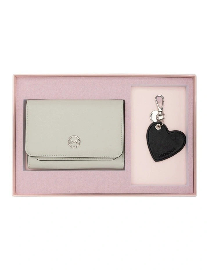 Madeline Wallet And Heart Keyring in Mint image 1