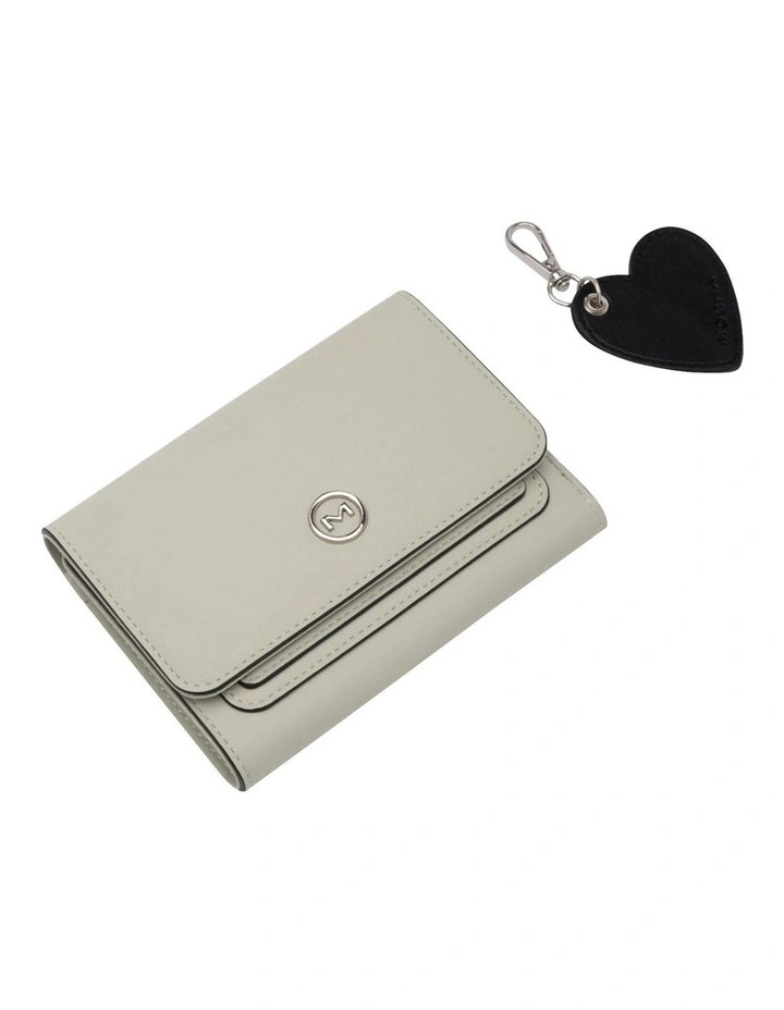 Madeline Wallet And Heart Keyring in Mint image 2