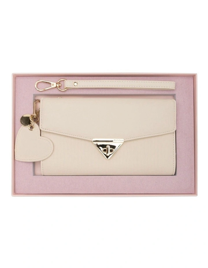 Penelope Wallet Clutch And Heart Keyring in Cream image 1