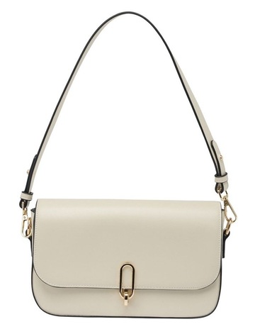 Cream colour