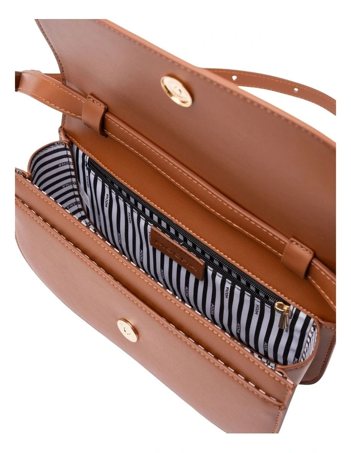 Avery Boxy Shoulder Bag in Tan image 3