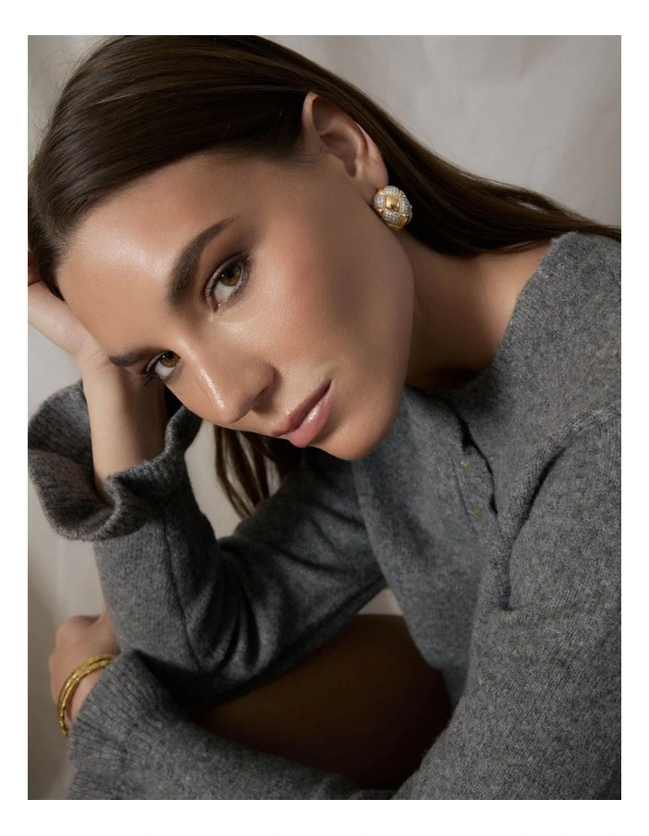 Zahar Kimberly Earrings in Gold image 2