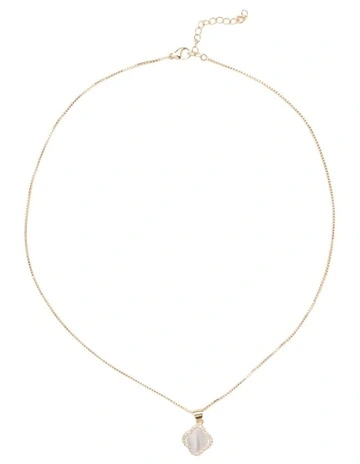 Mother of Pearl Clover Necklace in Light Gold