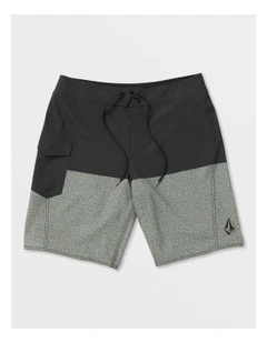 Manic 2 2 Inch Boardshorts in Black