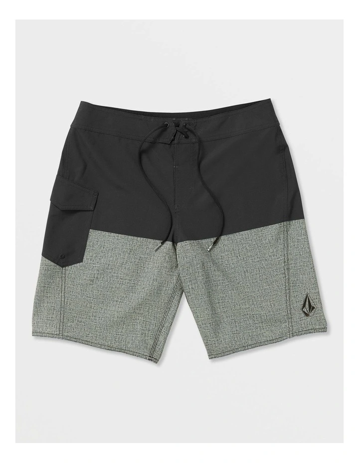 Manic 2 2 Inch Boardshorts in Black image 1