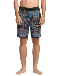 Infuse Scallop Mod 19 Inch Boardshorts in Assorted