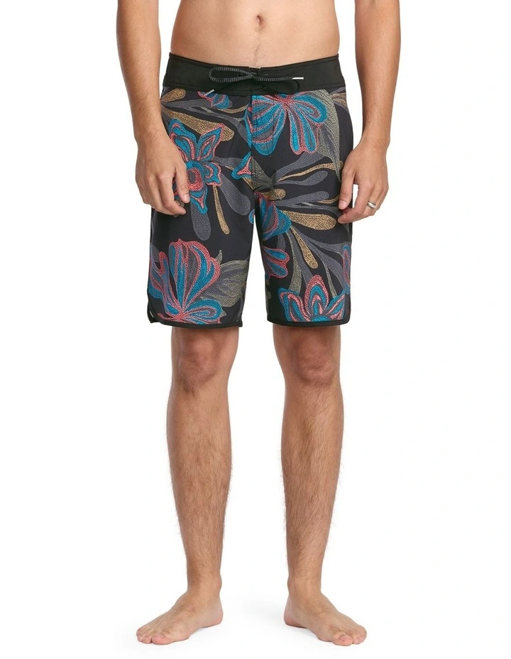 Infuse Scallop Mod 19 Inch Boardshorts in Assorted image 1