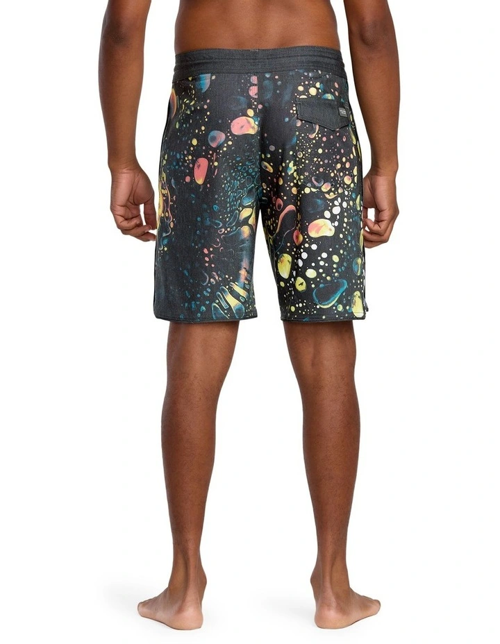 Excite Stoney Scallop 19 Inch Boardshorts in Black image 2