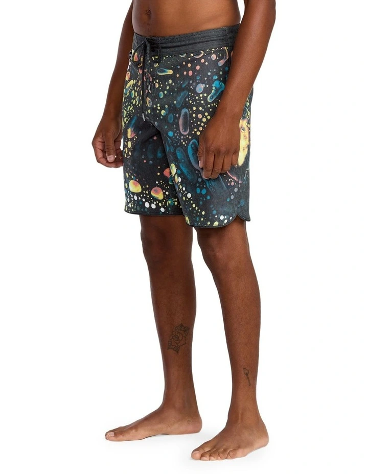 Excite Stoney Scallop 19 Inch Boardshorts in Black image 3