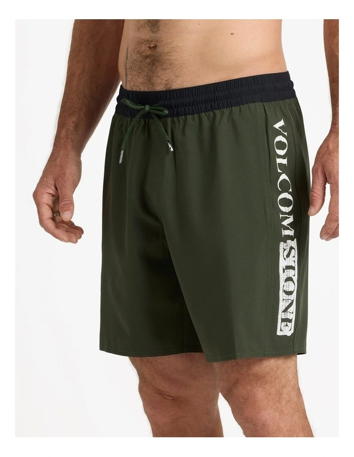 Jones Trunk Boardshorts 18 Inch in Green image 3