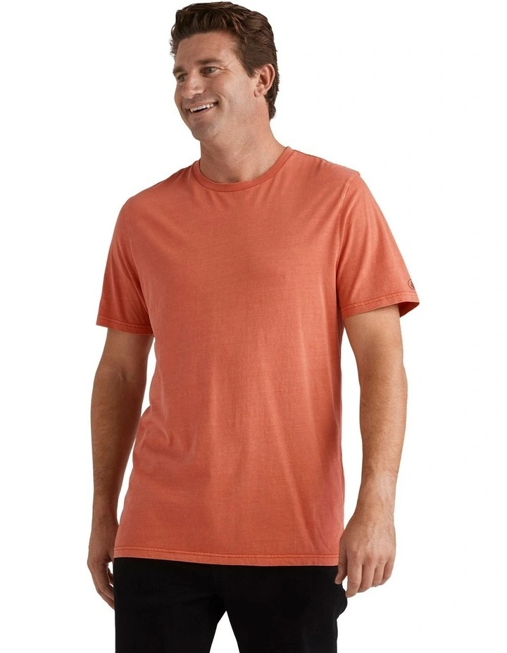 Aus Wash Short Sleeve T-Shirt in Red image 1